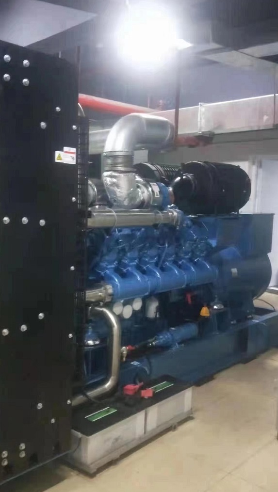 怎么正確運用和保護柴油發(fā)電機蓄能器？